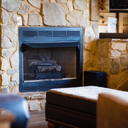 Heavenly Escape Villa Pigeon Forge Bagian luar foto